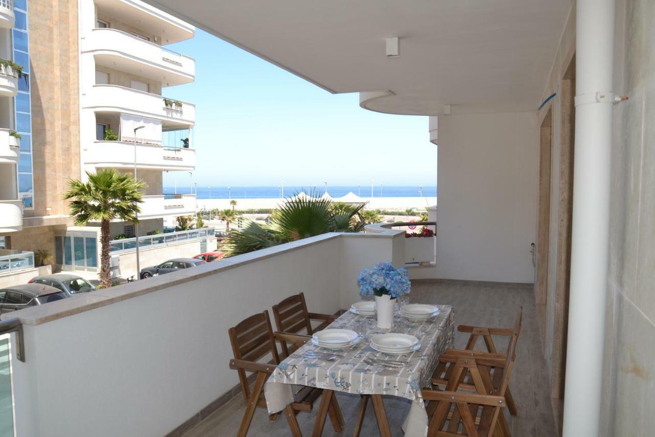 Porto Nuovo Holiday Home Монополи Екстериор снимка