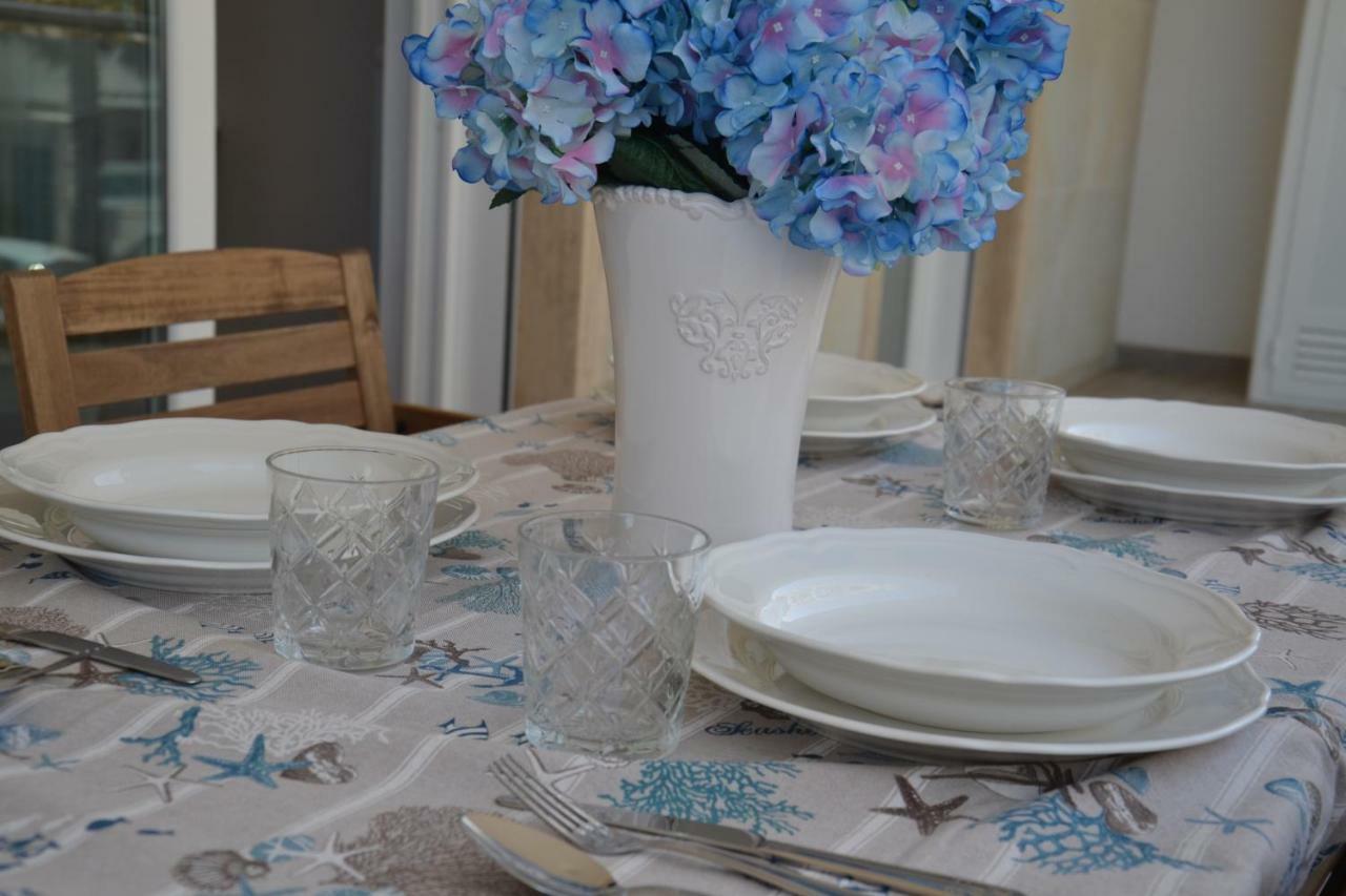 Porto Nuovo Holiday Home Монополи Екстериор снимка