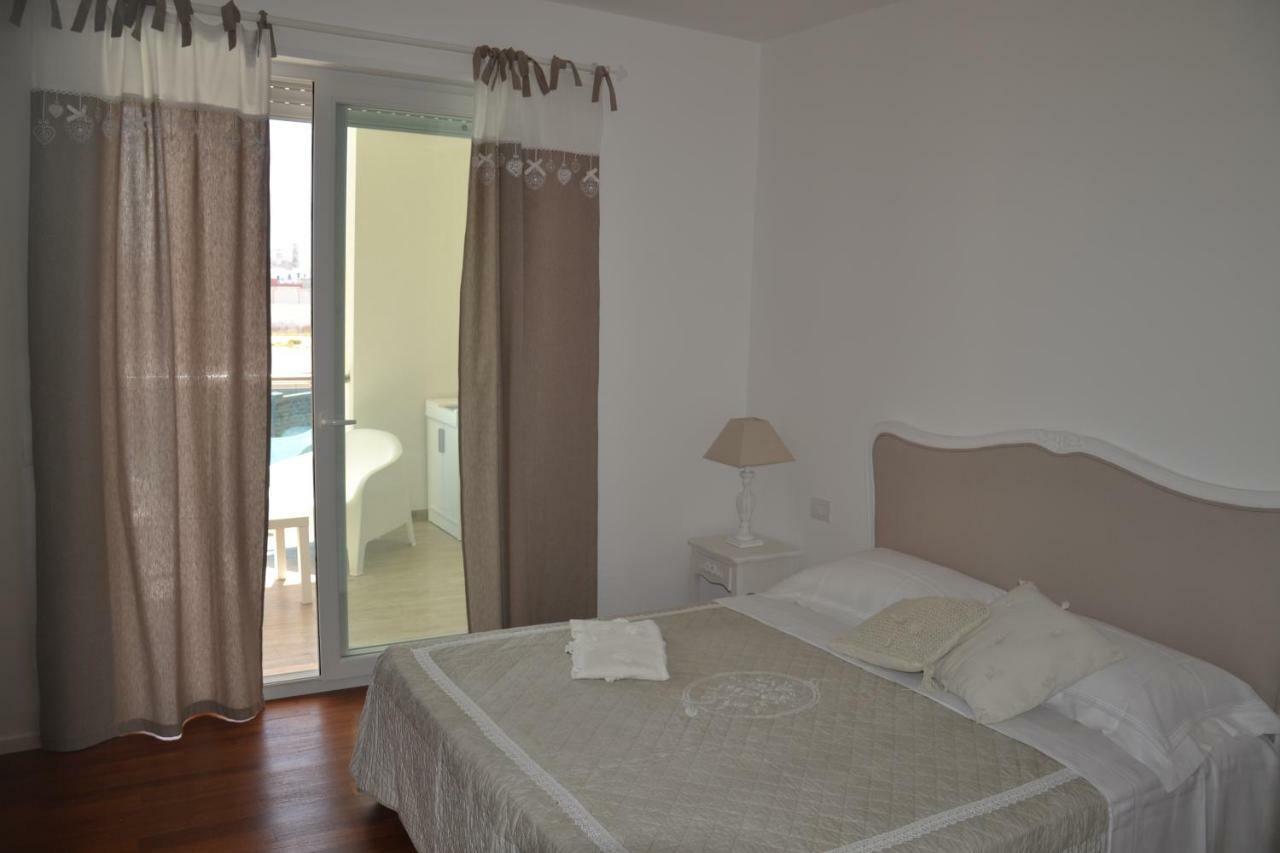 Porto Nuovo Holiday Home Монополи Екстериор снимка